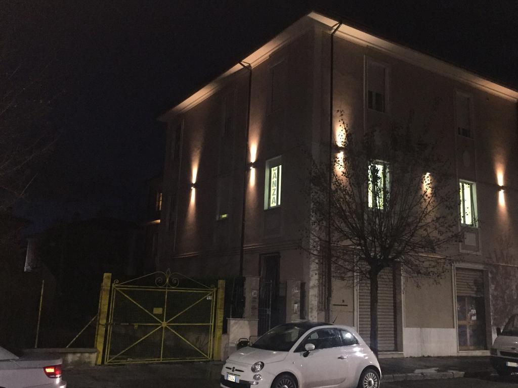 Bed and Breakfast Casina Dei Marsi Avezzano Exterior foto